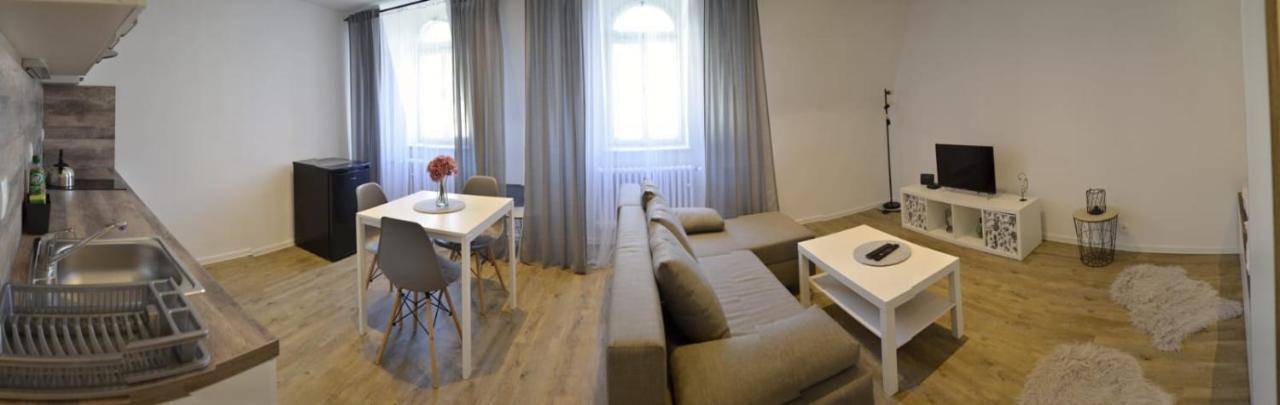 Sky Thermal Apartment Karlovy Vary Extérieur photo